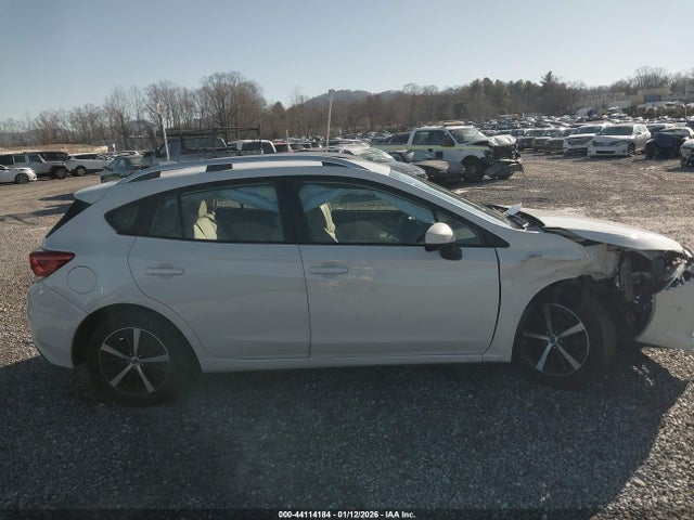 4S3GTAV67M3705827 Subaru Impreza Premium 5-door