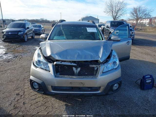 4S4BRCCC4E3319747 Subaru Outback 2.5i Premium