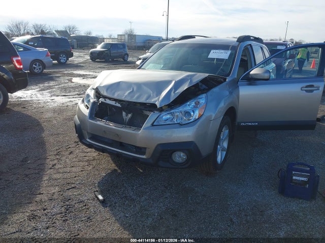 4S4BRCCC4E3319747 Subaru Outback 2.5i Premium