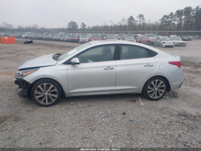 Hyundai Accent Limited 2020 3KPC34A68LE107811 Image 14