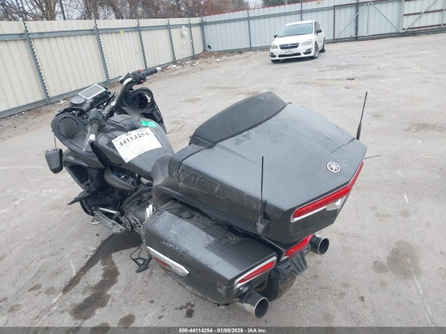 2018 YAMAHA XV1900 JYAVP38Y1JA000917 Photo 2