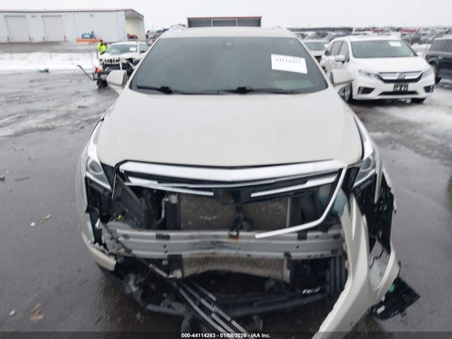 1GYKNBRS0HZ122370 Cadillac XT5 LUXURY