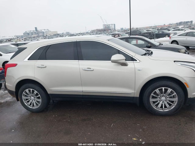 1GYKNBRS0HZ122370 Cadillac XT5 LUXURY
