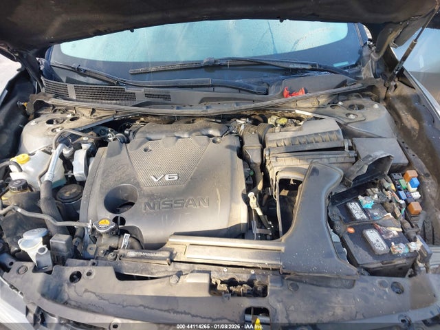 1N4AA6AP3HC437913 Nissan Maxima 3.5 Platinum