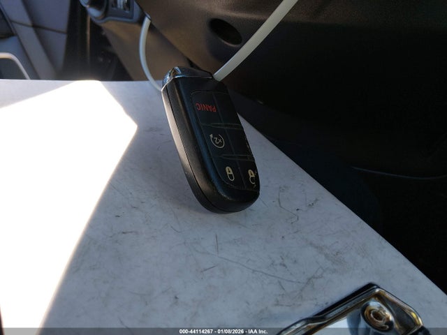 3C4NJCCB7LT211494 Jeep Compass Limited Fwd