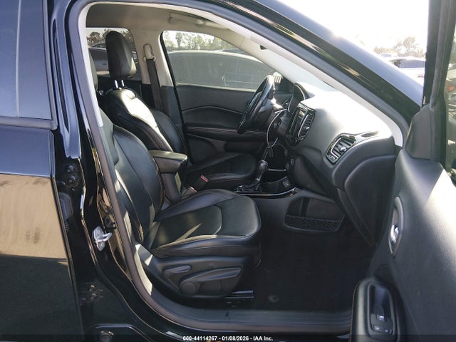 3C4NJCCB7LT211494 Jeep Compass Limited Fwd