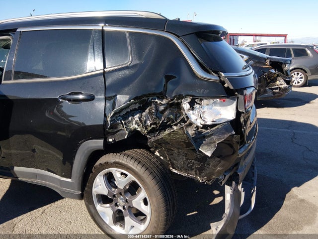 3C4NJCCB7LT211494 Jeep Compass Limited Fwd
