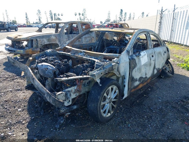 WDD3G4EB8KW027222 Mercedes-Benz A 220