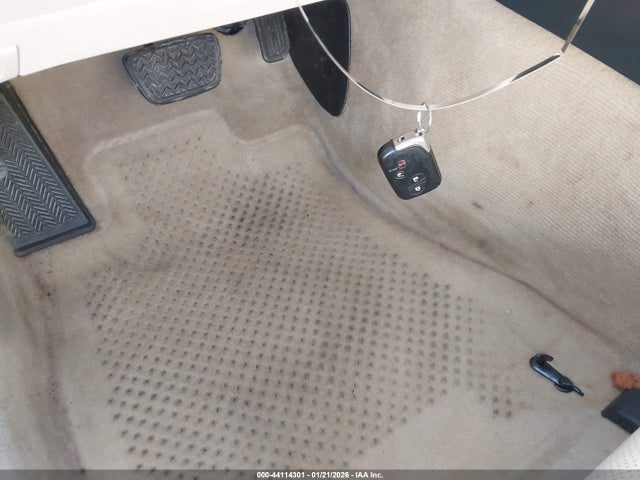 Продажа на аукционе авто 2013 Lexus Is 250c, vin: JTHFF2C25D2528546, номер лота: 44114301