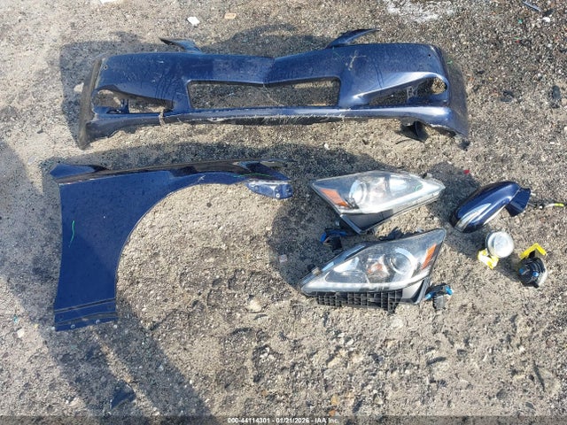 Продажа на аукционе авто 2013 Lexus Is 250c, vin: JTHFF2C25D2528546, номер лота: 44114301