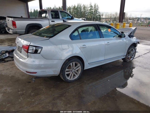 2017 VOLKSWAGEN JETTA 3VWL17AJXHM363647 Photo 3