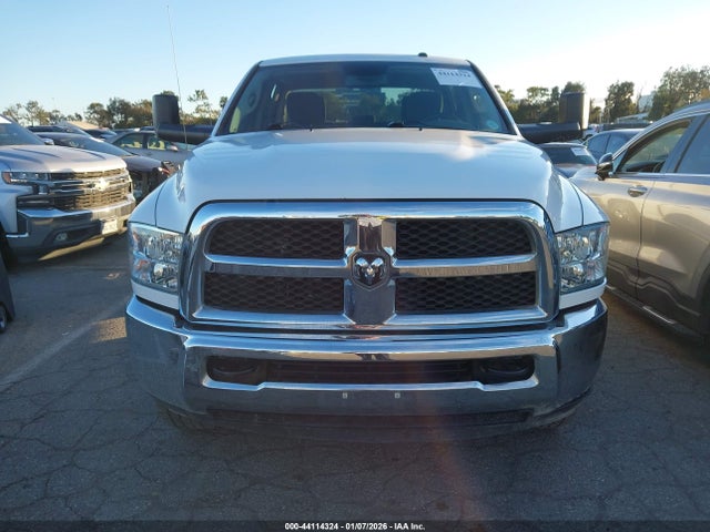 3C63R3CJ5EG130293 RAM 3500 Tradesman