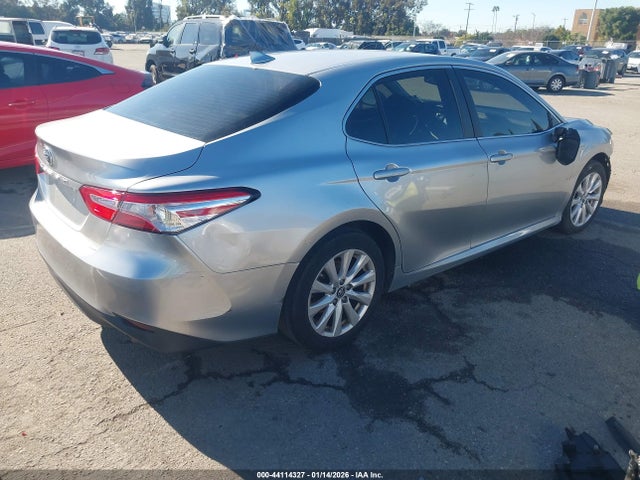 2019 TOYOTA CAMRY 4T1B11HK3KU769987 Photo 3