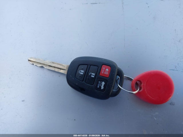 Toyota COROLLA LE 2015 5YFBURHE9FP322359 Image 11