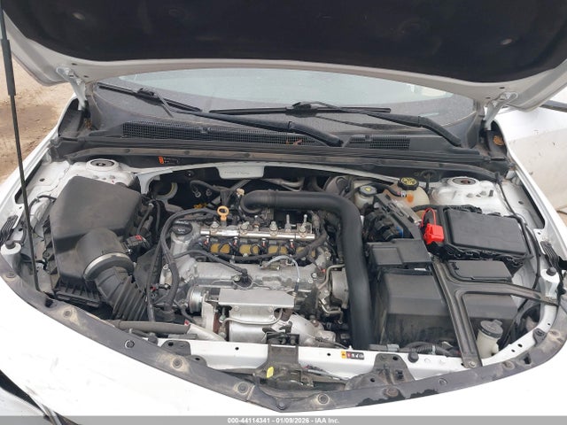 1G1ZD5ST7JF262492 Chevrolet MALIBU LT