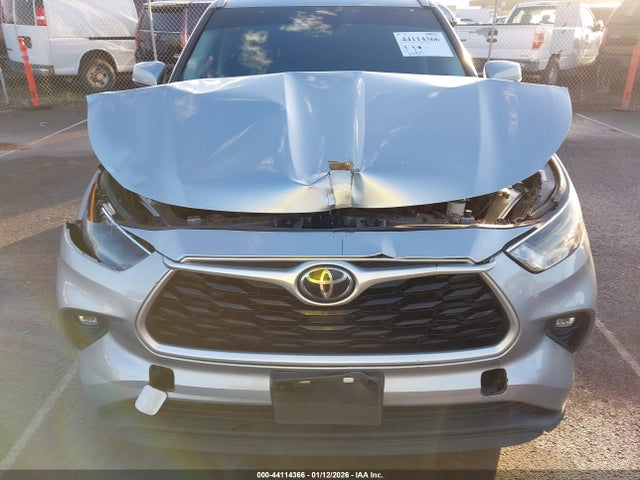 Toyota Highlander Xle 2021 5TDGZRAH1MS050163 Image 19