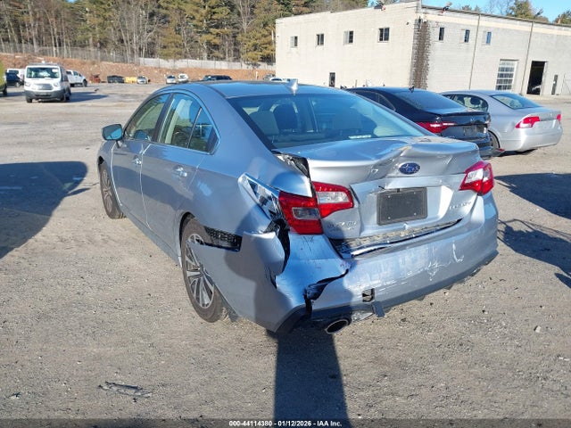 Subaru Legacy 2.5i Premium 2019 4S3BNAF66K3002901 Image 3
