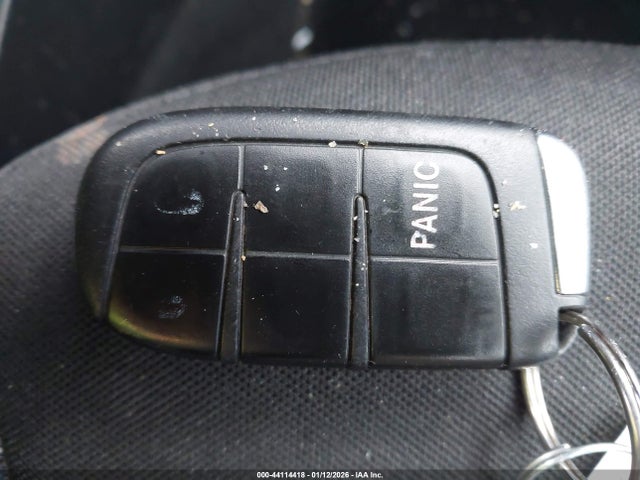 Jeep Renegade Latitude 4x4 2018 ZACCJBBB7JPJ55836 Image 11