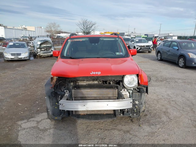 Jeep Renegade Latitude 4x4 2018 ZACCJBBB7JPJ55836 Image 13