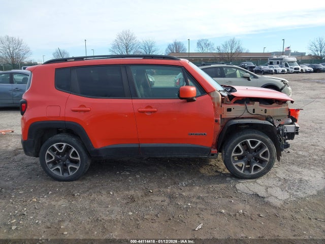 Jeep Renegade Latitude 4x4 2018 ZACCJBBB7JPJ55836 Image 14