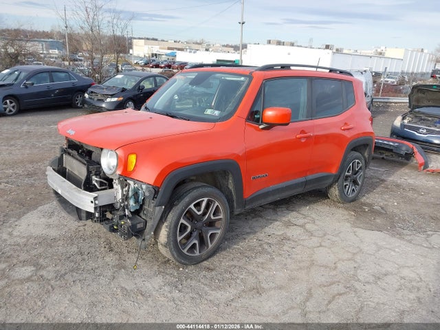 Jeep Renegade Latitude 4x4 2018 ZACCJBBB7JPJ55836 Image 2