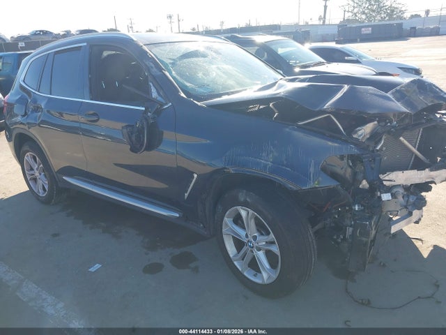 5UXTR7C55KLF28297 BMW X3 Sdrive30i