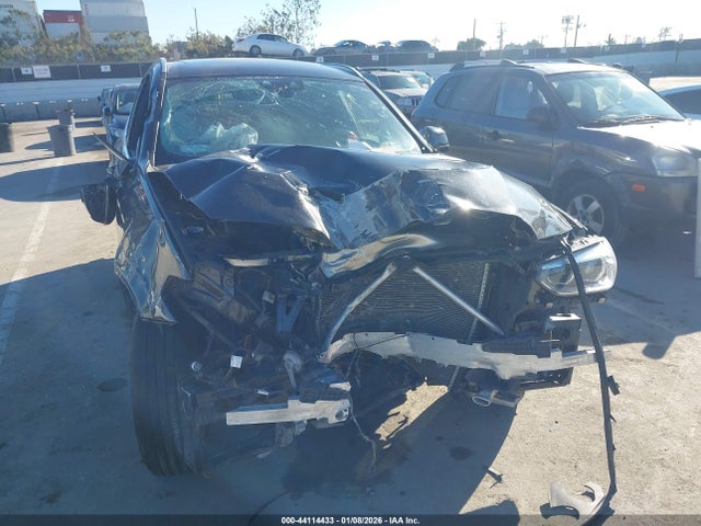 2019 BMW X3 5UXTR7C55KLF28297 Photo 5