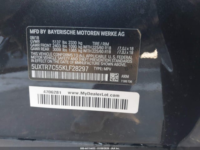 2019 BMW X3 5UXTR7C55KLF28297 Photo 8