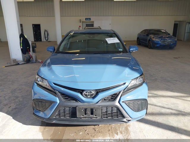 Продажа на аукционе авто 2023 Toyota Camry Se, vin: 4T1G11AK6PU100085, номер лота: 44114443