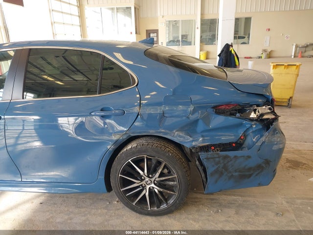 Продажа на аукционе авто 2023 Toyota Camry Se, vin: 4T1G11AK6PU100085, номер лота: 44114443