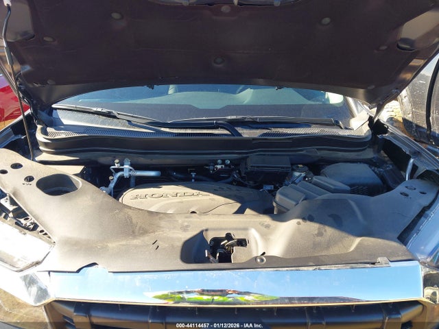 44114457 :رقم المزاد ، 5FPYK3F53SB012186 vin ، 2025 Honda Ridgeline Rtl مزاد بيع