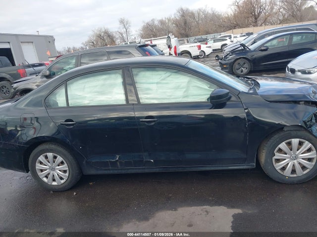 Продаж на аукціоні авто 2014 Volkswagen Jetta 2.0l S, vin: 3VW2K7AJ9EM390763, номер лоту: 44114507