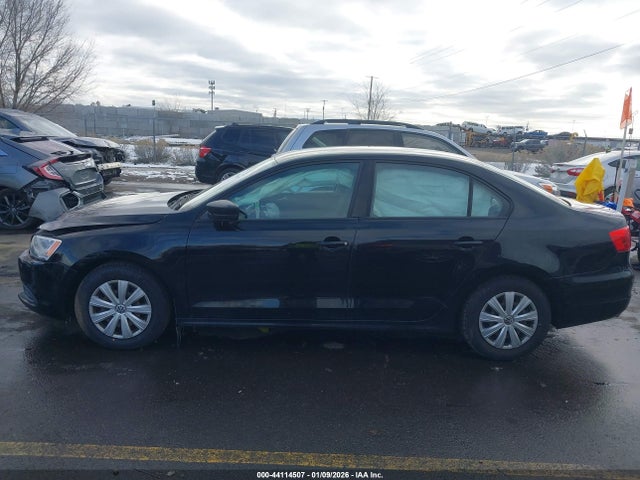 Продаж на аукціоні авто 2014 Volkswagen Jetta 2.0l S, vin: 3VW2K7AJ9EM390763, номер лоту: 44114507