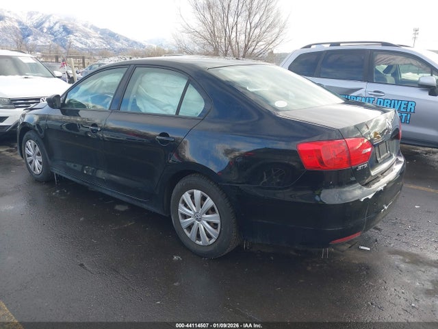 Продаж на аукціоні авто 2014 Volkswagen Jetta 2.0l S, vin: 3VW2K7AJ9EM390763, номер лоту: 44114507
