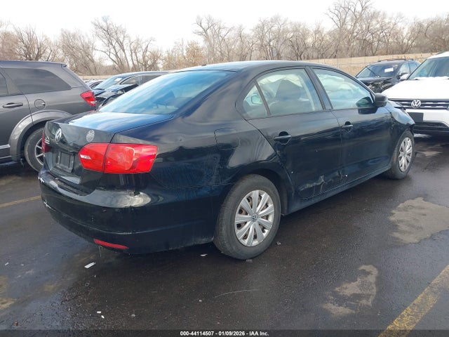 Продаж на аукціоні авто 2014 Volkswagen Jetta 2.0l S, vin: 3VW2K7AJ9EM390763, номер лоту: 44114507