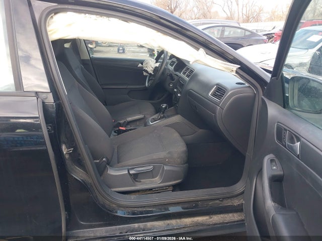 Продаж на аукціоні авто 2014 Volkswagen Jetta 2.0l S, vin: 3VW2K7AJ9EM390763, номер лоту: 44114507