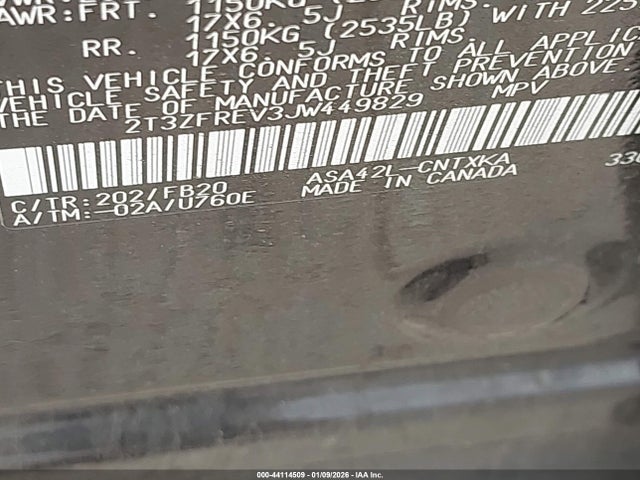 2T3ZFREV3JW449829 Toyota RAV4 LE