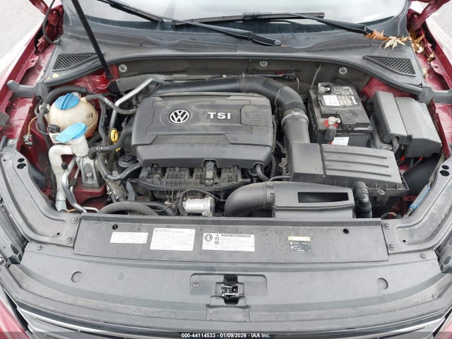 1VWAT7A38GC027711 Volkswagen Passat 1.8t S