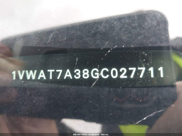 1VWAT7A38GC027711 Volkswagen Passat 1.8t S