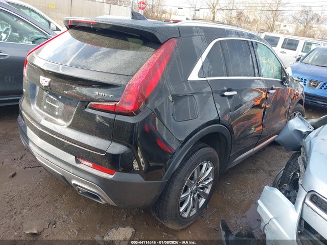 2020 CADILLAC XT4 1GYFZDR45LF092358 Photo 3