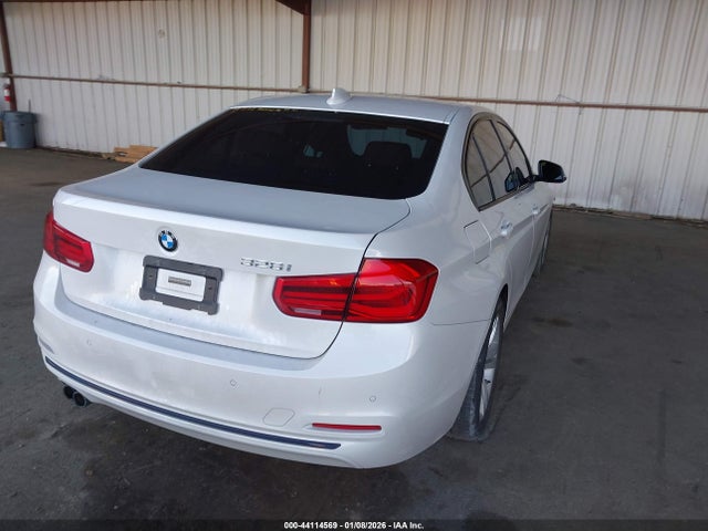 BMW 328I 2016 WBA8E9G5XGNU29604 Image 4