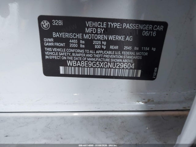 BMW 328I 2016 WBA8E9G5XGNU29604 Image 9