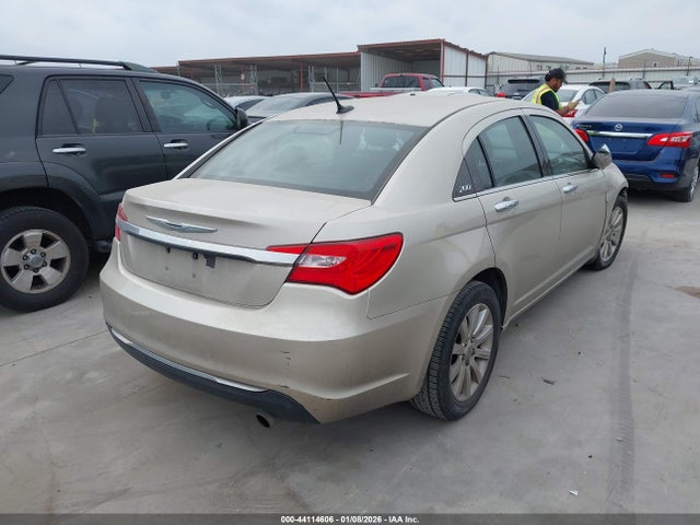 2013 CHRYSLER 200 1C3CCBCG6DN718898 Photo 3