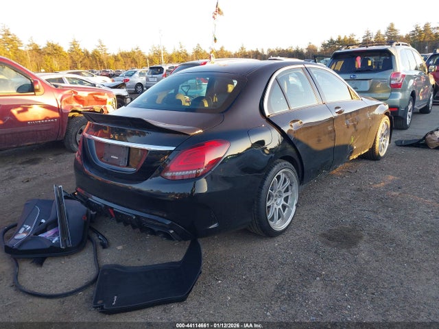 W1KWF8EB0MR633221 Mercedes-Benz C 300 4matic