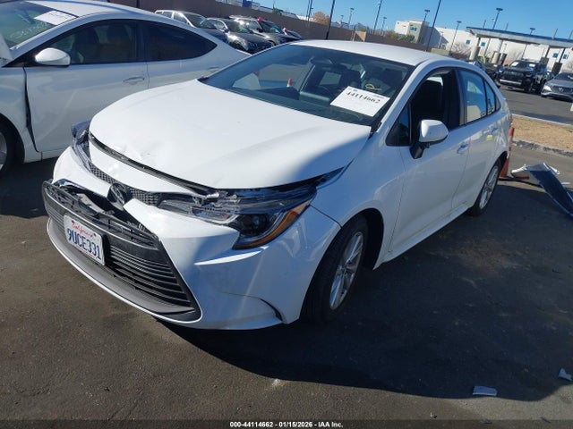 Toyota COROLLA LE 2025 5YFB4MDE5SP311846 Image 2