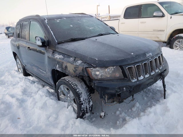 2015 JEEP COMPASS 1C4NJDEB0FD312731