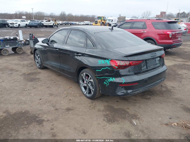 2023 AUDI A3 WAUBUDGY5PA090117 Photo 2