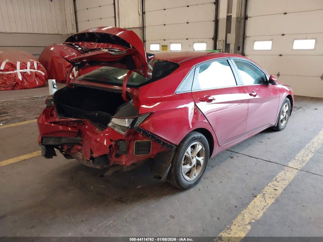 KMHLL4AG5PU456081 Hyundai ELANTRA SE