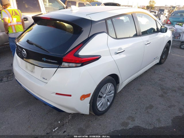 1N4AZ1CP8KC313412 Nissan LEAF SV