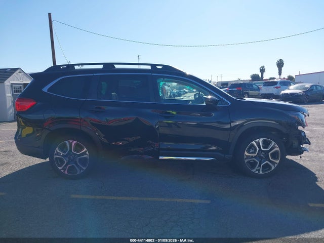 4S4WMASD6R3402875 Subaru Ascent Limited 7-passenger